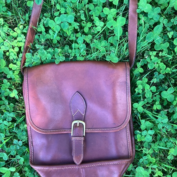Cole Haan Cognac Leather Crossbody Bag – Adjustable Strap - Picture 2 of 10